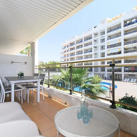 Uhc Michelangelo Apartment