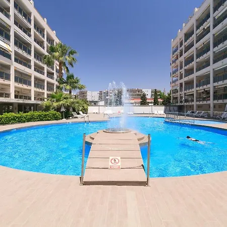 Uhc Michelangelo Apartment