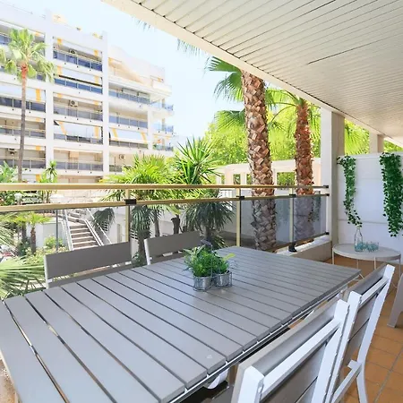 Uhc Michelangelo Apartment