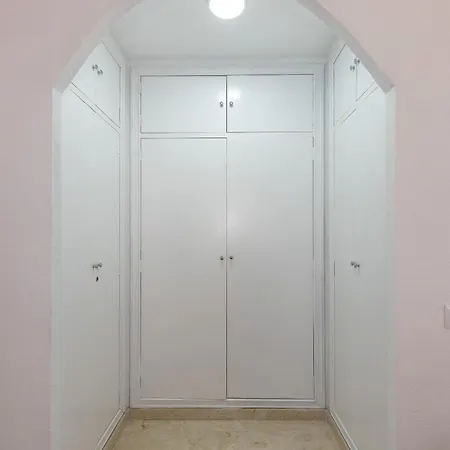 Uhc Michelangelo Apartment
